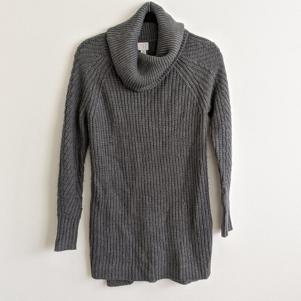 Sweater dress